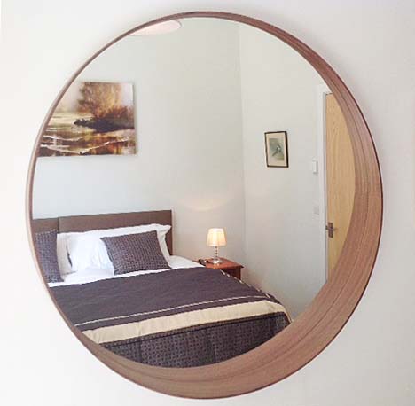 King size bedroom.jpg